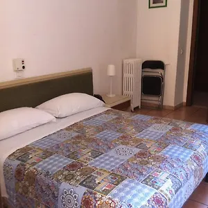 Gambara Hotel Milán